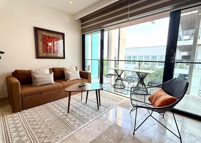 Serenada 4th Floor 2 Bedroom By Dpm Apartment